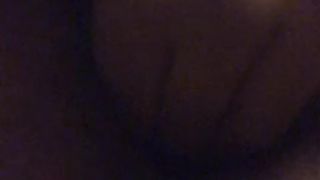 Si infila 3 dita nella fica per me