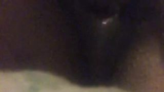 Si infila 3 dita nella fica per me