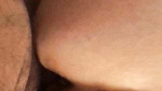 Il mio cazzo scivola dentro la sua vagina