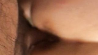 Il mio cazzo scivola dentro la sua vagina