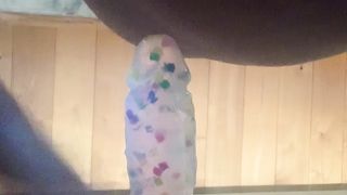 Greta trav si sollazza in attesa di appuntamenti