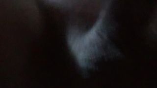 Greta trav si sollazza in attesa di appuntamenti