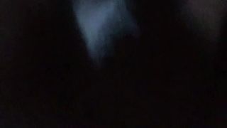 Greta trav si sollazza in attesa di appuntamenti