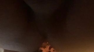 Greta trav si sollazza in attesa di appuntamenti