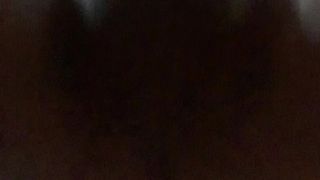 Greta trav si sollazza in attesa di appuntamenti