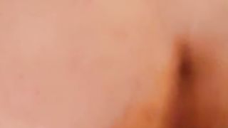 Una sborrata tra le chiappe