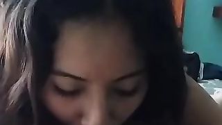 Questa bellissima il cazzo non lo succhia,  lo divora!