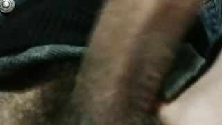 Lo caccio per una trombamica vogliosa