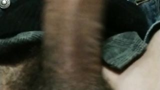 Lo caccio per una trombamica vogliosa