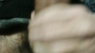 Lo caccio per una trombamica vogliosa