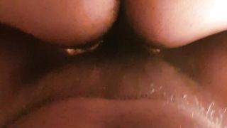 Anteprima del video: Ancora da dietro .... mi spacca bene