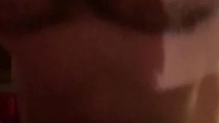 Mi faccio scopare da un attivo superdotato, virile e peloso