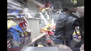 скрытая камера = telecamera nascosta