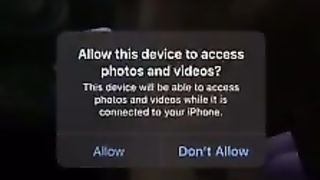 Bella bionda mi fa un pompino da urlo in auto