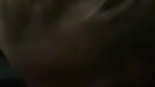 Bella bionda mi fa un pompino da urlo in auto