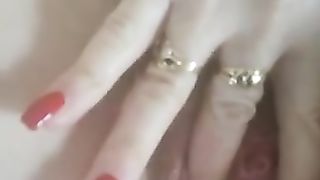 Anteprima del video: Mi manda video mentre si tocca