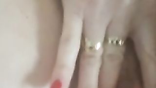 Mi manda video mentre si tocca