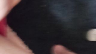 Sono solo e mi tocco il cazzo