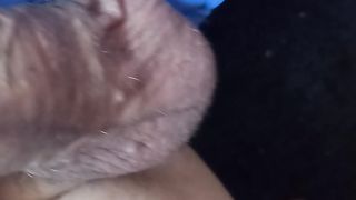 Sono solo e mi tocco il cazzo