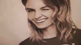 Sborro in faccia alla tipa della pubblicità