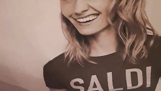 Sborro in faccia alla tipa della pubblicità