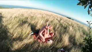 Riprendo il Bull che soddisfa mia moglie in vacanza