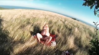 Riprendo il Bull che soddisfa mia moglie in vacanza