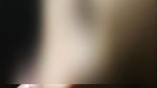 Anteprima del video: Vanessa ama succhiare un bel cazzo