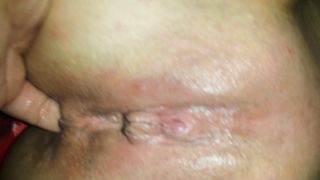 Io le sditalino la figa e lei mi sega il cazzo