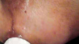 Una vecchia amica mi fista fino in pancia