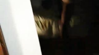 Scopo la mia porca davanti allo specchio