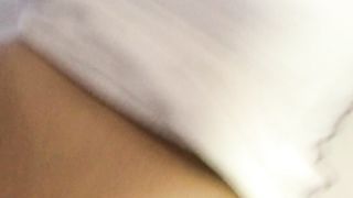 Mi eccito a guardare mia moglie che scopa con un mio amico