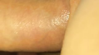 Mia moglie scopata e sborrata da uomo appena incontrato