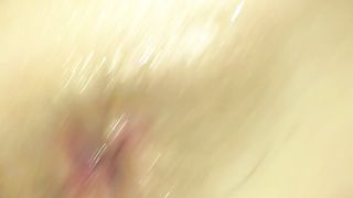 Ancora la moglie di un cuckold!