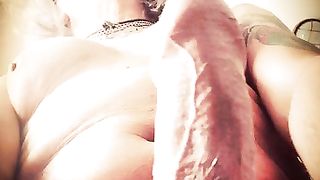 Anteprima del video: Mi eccito guardando milf lesbiche in calore