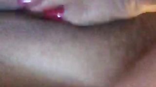 La mia amica si masturba pensando a me