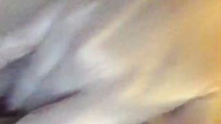 La mia amica si masturba pensando a me