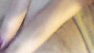 La mia amica si masturba pensando a me