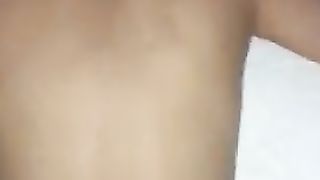 Scopo il suo bel culo a pecorina