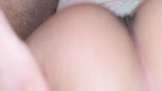 Scopo a fondo la figa della mia ragazza