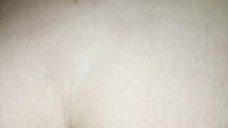 Moglie pelosa lo prende in culo