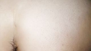 Moglie pelosa lo prende in culo