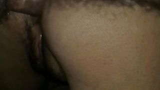 Moglie penetrata a pecorina nel culo