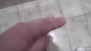 Segone e sborrata in mano