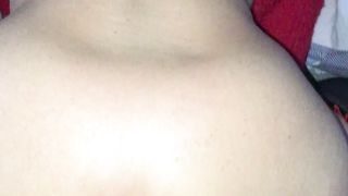 Moglie sfondata in culo a pelle in presenza del marito cuckold