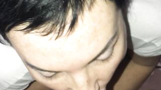 Anteprima del video: Mia moglie spompina il mio collega di lavoro superdotato