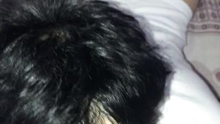 Mia moglie spompina il mio collega di lavoro superdotato