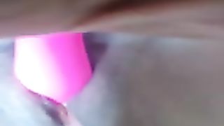 Godo guardando quella porca di mia moglie