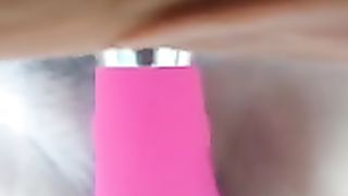 Godo guardando quella porca di mia moglie