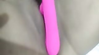 Sborro guardando mia moglie che gode così...